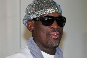 로드먼 18~21일 세번째 방북…”북한 농구팀 지도”