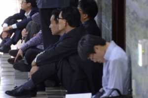 [국감 하이라이트] “낙동강 중류까지 녹조” “9兆 쓰고도 공업용수”… 난타당한 4대강