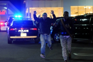 하루가 멀다 하고… 美 쇼핑몰서 또 총격