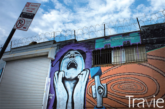 브룩클린의 부시윅 전역은 거대한 그래피티 야외 갤러리를 방불케 한다