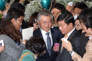 “회의록, 盧대통령 지시로 수정 뒤 다시 보고”