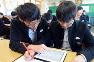 첫 수준별 수능에 정보 부족… 대입 전략 ‘우왕좌왕’