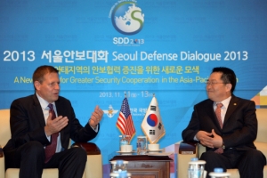 제2차 서울안보대화 개막… 美·EU 등과 양자대담