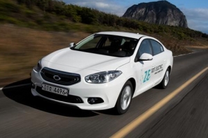 가속페달 밟는 대로 쭉쭉! 한번 충전에 최대 135㎞ 달려