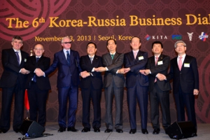 [한·러 정상회담] 韓 ‘유라시아 이니셔티브’ 토대 구축… ‘핵심’ 러시아 지지 확보