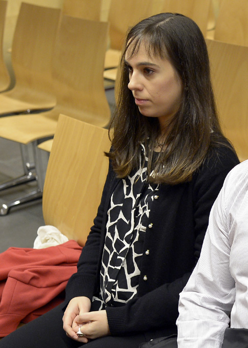 피아니스트인 라이아 마르틴이 13일 스페인의 게로나 법정에 앉아 있다. 게로나=AP/뉴시스