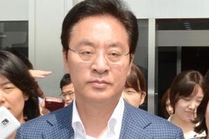 정두언 의원 구속취소 신청… 23일 석방될 듯