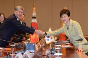 朴대통령 “상생과 협력의 중앙亞 외교 적극추진”