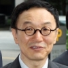 이건호 국민은행장 “국민께 사과…피해배상하겠다” 머리 숙여