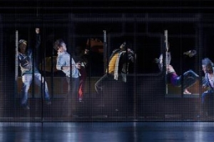 [무대 In&Out] 뮤지컬 ‘고스트’ 그 장면, 어떻게 만든걸까