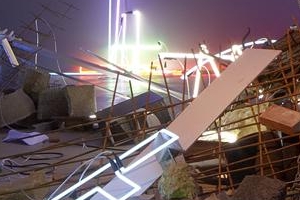 [문화 In&Out] 공사판 같은 작품?  미래 내다본 투자!