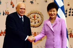 韓·그리스 정상 “반갑습니다”