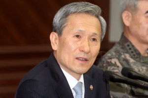 김관진 “F-35A 기술이전 차질 없게 할 것”