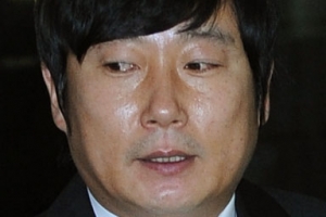 수억대 불법도박 혐의 이수근·탁재훈·토니안 집유