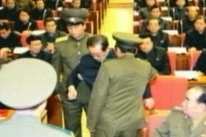 北TV, 당 정치국 회의서 장성택 체포 사진 공개