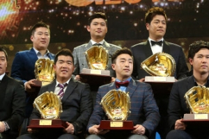 [프로야구] 손승락, 19년만에 구원 출신 ‘황금손’