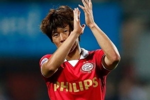 박지성 3경기 연속 선발출전 ‘아직 건재하다’