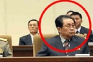 “장성택 숙청, 김정은 명령에 측근들 토 단 게 발단”