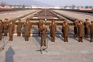 北권력 ‘빨치산 혈통’ 중심 재편 조짐… 김정은 유일체제 떠받치기