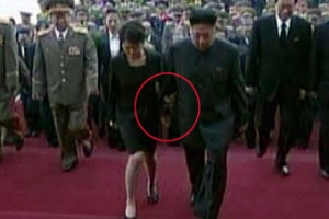 [‘김정은 시대’ 2막 개막] 나타난 리설주