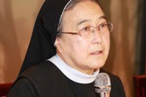 “詩는 다른 사람 위한 위로의 편지… 아픈 이들 표현 못한 아픔 대신 써”