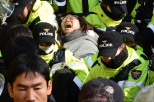 새누리 “민주노총 초법적 단체 아냐…공권력 투입 당연”