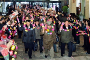 北, 수산물 등 경제이권 사업 군부로 대거 이동