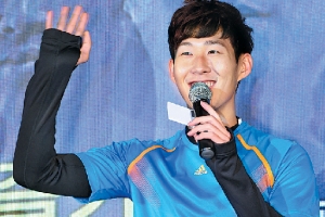 손흥민, 레버쿠젠 부진 탈출 신호탄 ‘장전’