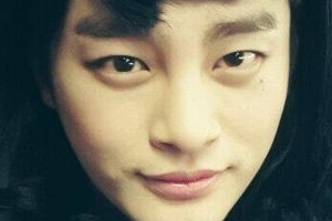 서인국 여장, 귀여운 후드티+긴 웨이브 머리 ‘인형미모 깜짝’