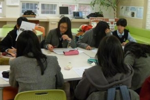 야호~ 겨울방학… 얘들아, 도서관에 가서 놀자