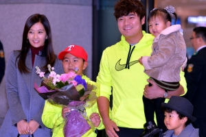 “좌투수 공포로 정신과 상담… 날 일으킨 건 가족”