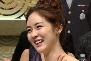 ‘sbs연예대상’ 이효리, 성유리에 독설 “기집애, 아직도 착한 척”