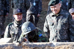 논산 훈련소 찾은 육군참모총장