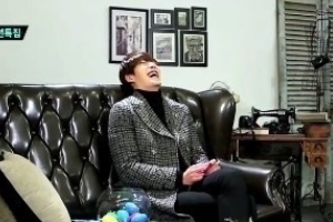 김우빈 지드래곤 전화연결, 김우빈 표정 대박 “남자인데 떨려”