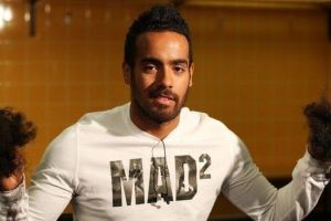 봉두난발 깔끔하게… 약속 지킨 허들스톤