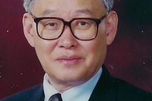 [이태동 鐘樓에서] 선거는 민주주의 꽃인가 ‘막말’의 향연인가
