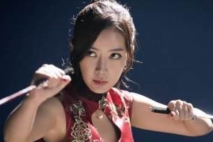 임수향, 가슴 뻥 뚫린 치파오 입고 ‘상상초월 볼륨 몸매’