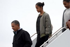 오바마, 미셸에 ‘나홀로 휴가’ 선물