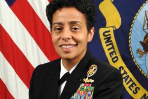 美해군사상 첫 흑인여성 4성제독 탄생 전망