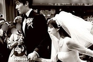 송지효 최진혁 명동, 걷기 만해도 화보란 이럴 때 쓰는 말 ‘충격’