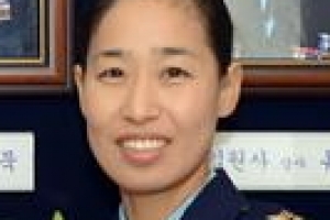 공군 첫 여성 주임원사 탄생