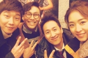 이연희 촬영현장 셀카, 이연희 옆 이선균 표정이..‘와이키키’