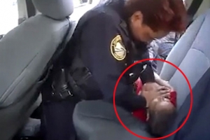 1주 전 배운 심폐소생술로 아기 살린 여경 화제