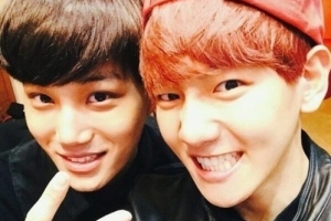 카이 백현 ‘두데’ 인증샷 “한예슬-송혜교 밥 먹고 싶은 누나”