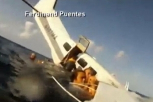 美 탑승객이 촬영한 비행기 추락 30초 상황 ‘충격’