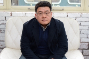 영화 ‘변호인’ 양우석 감독 “왜 흥행하냐고? 울고 싶은데 뺨 때린 영화니까”