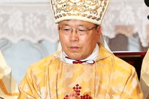 새 추기경 염수정 대주교… 한국 세 번째