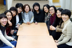 “주변 학폭 사례로 연극 만들어  가해·피해 자녀 둔 가정 문제 접근… 아이들과의 소통 중요성 알게 됐어요”