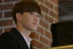 수호 성당 오빠 연기, 피아노만 쳤을 뿐인데..‘어디 성당이야?’