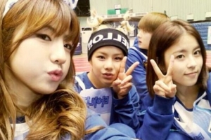 타이니지 도희 아육대 인증샷, 파란색 체육복 입어도 ‘청순’